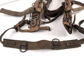 Brustblatt + zum Sielengeschirr 25 der Wehrmacht. Ungereinigt