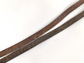 Tschechoslowakei, Paar Steigbügelriemen datiert 1936. Leder angetrocknet, nicht gereinigt