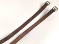 Tschechoslowakei, Paar Steigbügelriemen datiert 1936. Leder angetrocknet, nicht gereinigt