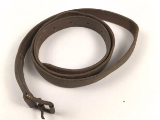Steigbügelriemen ohne sichtbare Stempelung....