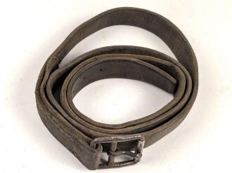 Steigbügelriemen ohne sichtbare Stempelung....