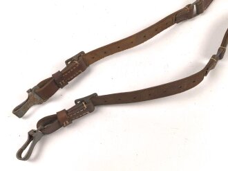 Ersatzteil für eine Packtasche der Wehrmacht. Ungereinigt, Leder angetrocknet