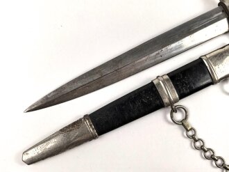 Postschutz, Dolch für Führer. Hersteller Weyersberg Solingen . Das Griffemblem fehlt, das Griffstück Rückseitig mit Fehlstellen, sonst gut. Ungereinigtes Stück