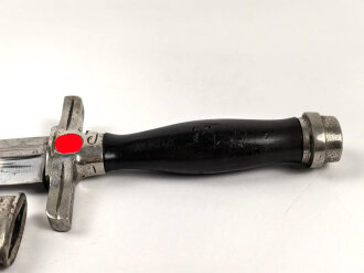 Postschutz, Dolch für Führer. Hersteller Weyersberg Solingen . Das Griffemblem fehlt, das Griffstück Rückseitig mit Fehlstellen, sonst gut. Ungereinigtes Stück