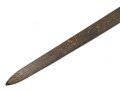 Klinge für eine Blankwaffe, Länge 59,5cm, Gesamtlänge 77cm,  Breite 35mm. Alter und Herkunft unbekannt.