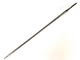 Klinge für eine Blankwaffe, Länge 68cm, Gesamtlänge 80cm,  Breite 19,4mm. Alter und Herkunft unbekannt.