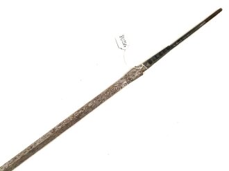 Klinge für eine Blankwaffe, Länge 86cm, Gesamtlänge 104cm,  Breite 17,6mm. Alter und Herkunft unbekannt., Markiert "WEDiMittel"