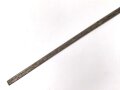 Klinge für eine Blankwaffe, Länge 86cm, Gesamtlänge 103,5m, Breite 16mm. Alter und Herkunft unbekannt.