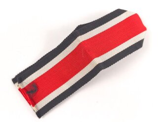 Eisernes Kreuz 2. Klasse 1939 mit Hersteller " 19 " im Bandring für " E.Ferdinand Wiedmann, Frankfurt a. Main ",Seltener Hersteller, Hakenkreuz mit voller Schwärzung