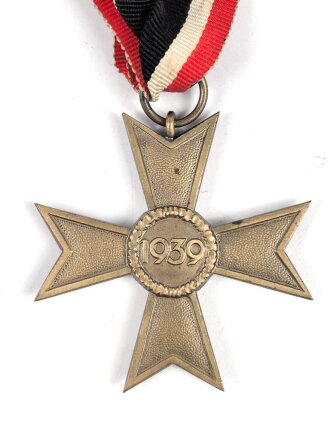 Kriegsverdienstkreuz 2. Klasse am Band, keine Herstellermarkierung