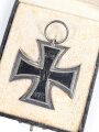 1. Weltkrieg, Eisernes Kreuz 2. Klasse 1914 in Etui. Das Eiserne Kreuz in gutem Zustand, mit Markierung im Bandring