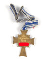 Ehrenkreuz der Deutschen Mutter in gold,  an Bandabschnitt