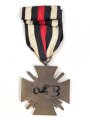 Ehrenkreuz für Frontkämpfer am Band, Hersteller O & B, magnetisch, Rückseite unschlau beschriftet
