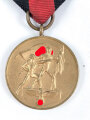 Medaille zur Erinnerung an den 1. Oktober 1938, am Band mit Tragenadel
