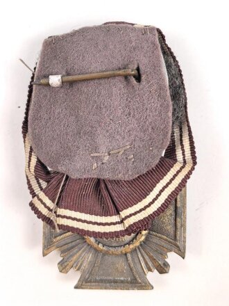 NSDAP Dienstauszeichnung in bronze für 15 Jahre. Zink bronziert, schwere Ausführung, an Einzelspange.