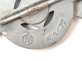Leistungsabzeichen für Angehörige der Hitlerjugend in silber. Zink versilbert, Hersteller RZM M1/72
