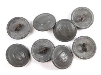 Stahlhelmbund, 8 Knöpfe, je 21mm