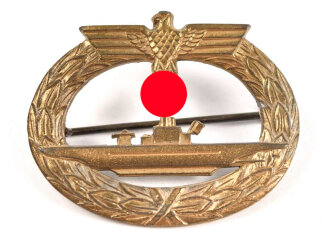 U Boot Kriegsabzeichen, Hersteller Friedrich Orth, Gegenhaken unschön repariert