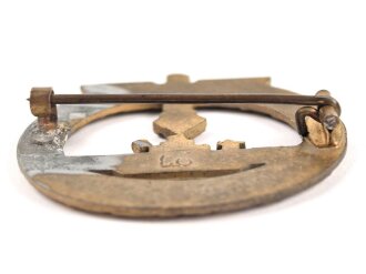 U Boot Kriegsabzeichen, Hersteller Friedrich Orth, Gegenhaken unschön repariert