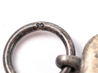 Medaille Winterschlacht im Osten, Hersteller 20 im Bandring für  Zimmermann, Pforzheim