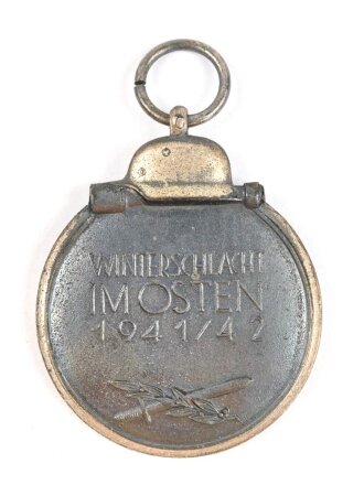 Medaille Winterschlacht im Osten, Hersteller 65 im Bandring für  Klein & Quenzer