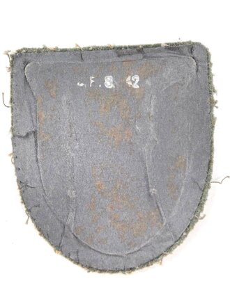 Krimschild, Eisen bronziert, Hersteller JFS42, leicht getragenes Stück