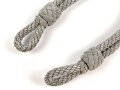 Kordel für eine Schirmmütze für Offiziere der Wehrmacht. "Dicke" Ausführung, so meist für Luftwaffe. Gesamtlänge 31cm