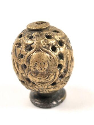 Teil für einen Degen, Alter und Herkunft unbekannt, Durchmesser etwa 28mm