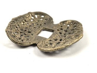 Teil für einen Degen, Alter und Herkunft unbekannt, Klingendurchlass etwa 14 x 18mm