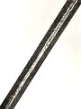 Klinge für eine Blankwaffe, Länge 75,5cm, Gesamtlänge 83cm,  Breite 18,8mm. Alter und Herkunft unbekannt.