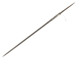 Klinge für eine Blankwaffe, Länge 58,5cm, Gesamtlänge 75cm,  Breite 15,7mm. Alter und Herkunft unbekannt.
