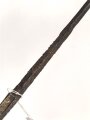 Klinge für eine Blankwaffe, Länge 70,5cm, Gesamtlänge 85,5cm,  Breite 17,4mm. Alter und Herkunft unbekannt.