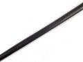 Scheide für eine Blankwaffe, Gesamtlänge 85cm,  Klingenöffnung etwa 6 x 23mm. Alter und Herkunft unbekannt.