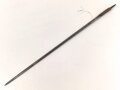 Klinge für eine Blankwaffe, Länge 47cm, Gesamtlänge 55cm,  Breite 5,7mm. Alter und Herkunft unbekannt.
