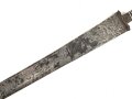 Klinge für eine Blankwaffe, Länge 34,5cm, Gesamtlänge 45cm,  Breite 22,5mm. Alter und Herkunft unbekannt.
