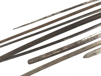 8 Stück Klingen für Blankwaffen,  Länge von 25 bis etwa87cm