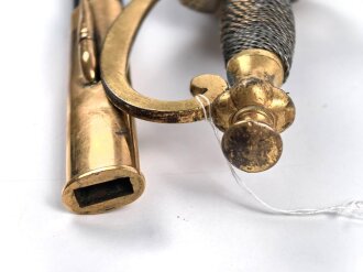 Preußen, Degen für einen Reichsbeamten . Hersteller Eickhorn Solingen, die Scheide im unteren Bereich alt repariert. Mit anhängender Troddel .