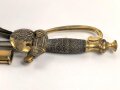 Preußen, Degen für einen Reichsbeamten . Hersteller Eickhorn Solingen, die Scheide im unteren Bereich alt repariert. Mit anhängender Troddel .