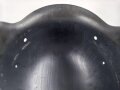 Stahlhelm Glocke Wehrmacht Modell 1942.  Überlackiertes Stück, Hersteller ET68