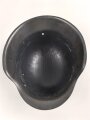Stahlhelm Glocke Wehrmacht Modell 1942.  Überlackiertes Stück, Hersteller ET68