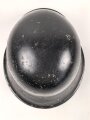 Stahlhelm Glocke Wehrmacht Modell 1942. Neuzeitlich lackiertes Stück, Hersteller ET64