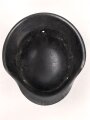 Stahlhelm Glocke Wehrmacht Modell 1942. Neuzeitlich lackiertes Stück, Hersteller CKL64