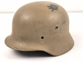 Stahlhelm Glocke Wehrmacht Modell 1940. Neuzeitlich lackiertes Stück, Hersteller Q66