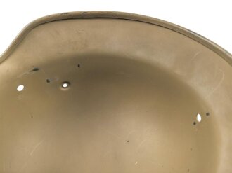 Stahlhelm Glocke Wehrmacht Modell 1940. Neuzeitlich lackiertes Stück, Hersteller Q66