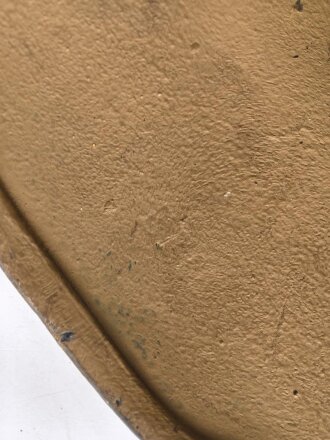 Stahlhelm Glocke Wehrmacht Modell 1940. Überlackierte Glocke, daher keine Stempelung erkennbar, Glockengrösse 66