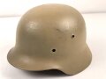 Stahlhelm Glocke Wehrmacht Modell 1935. Neuzeitlich lackiertes Stück, Hersteller SE62