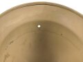 Stahlhelm Glocke Wehrmacht Modell 1935. Neuzeitlich lackiertes Stück, Hersteller SE62