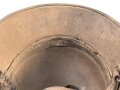1. Weltkrieg, Stahlhelm Modell 1917. Keine erkennbare Stempelung, Originallack. Ungereinigtes Stück, der Kinnriemen mir so unbekannt
