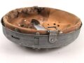 Stahlhelm Innenfutter Wehrmacht Modell 1940. Für Stahlhelme Modell 1940 und 1942. Kopfgrösse 60 für Glockengrösse 68. Gebraucht, datiert 1943