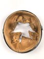 Stahlhelm Innenfutter Wehrmacht Modell 1940. Für Stahlhelme Modell 1940 und 1942. Kopfgrösse 56 für Glockengrösse 64. Gebraucht, datiert 1943